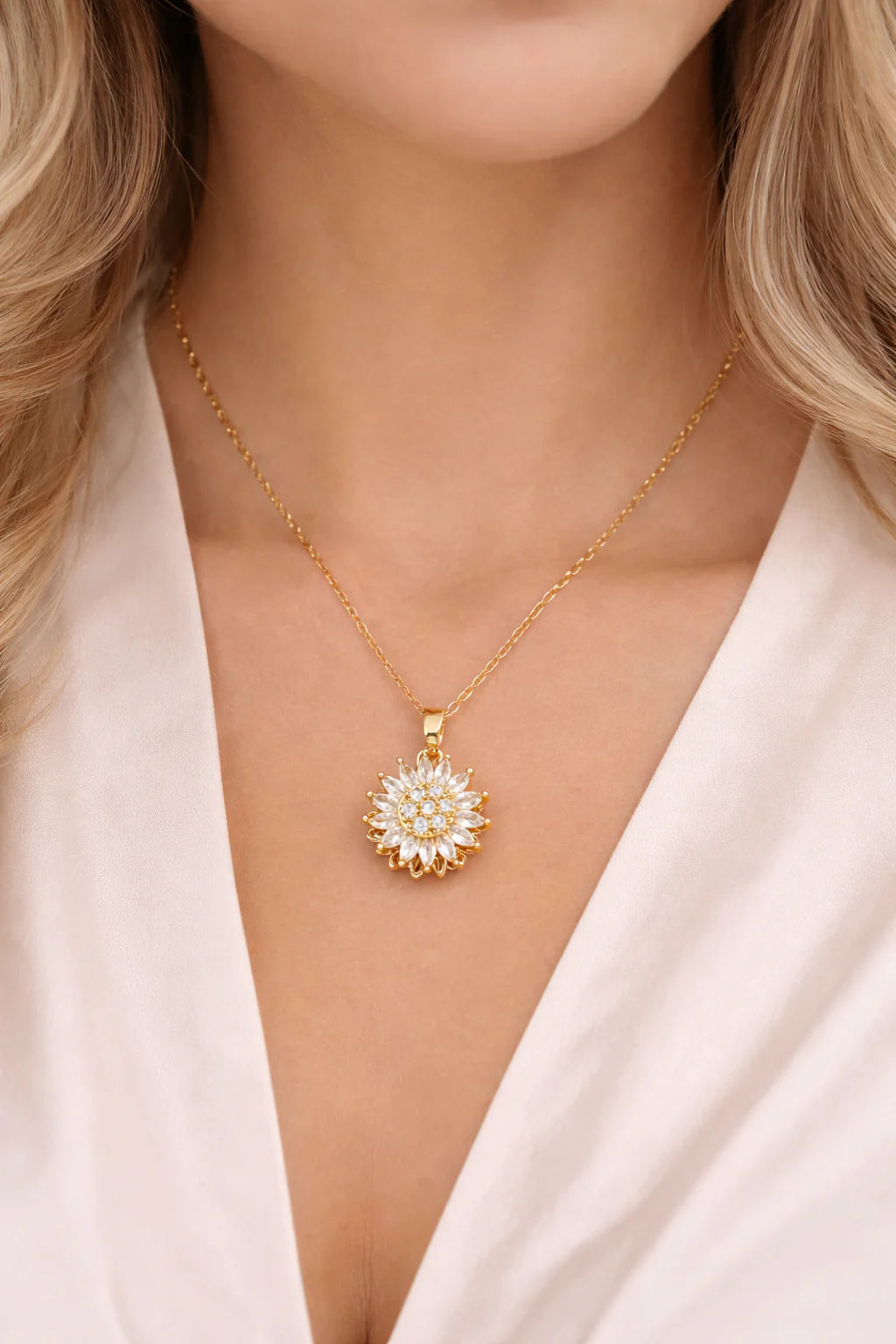 Sollesa Elarys Kolye