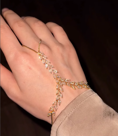 Sollesa Elysia Şahmaran